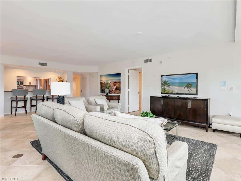 25 Bluebill Ave #204, Naples, photo 9