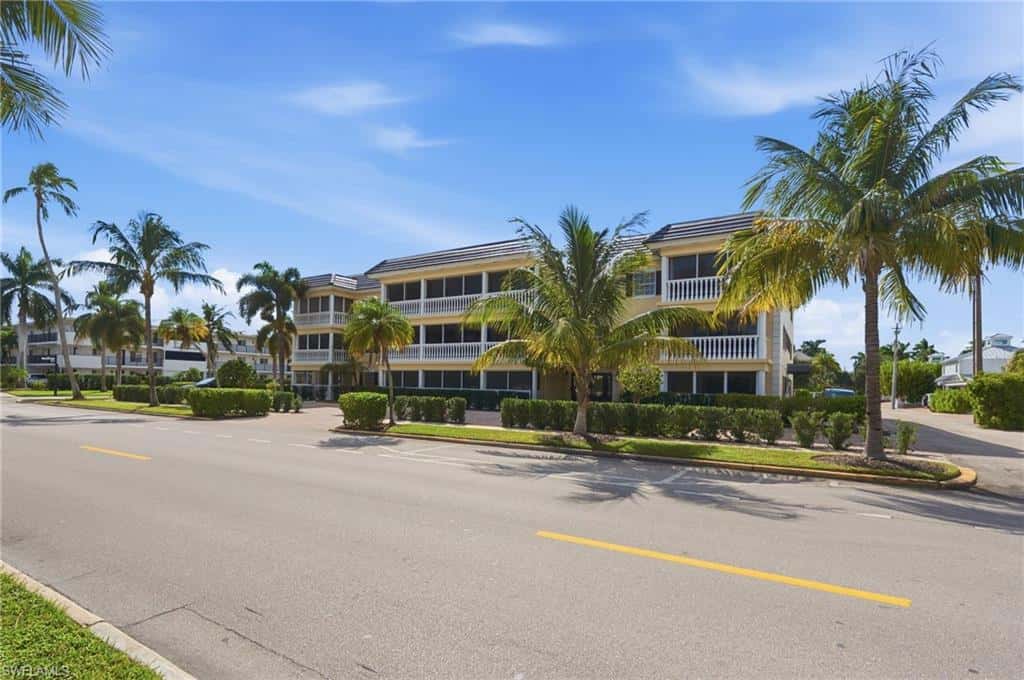 666 3rd St #101, Naples, photo 31