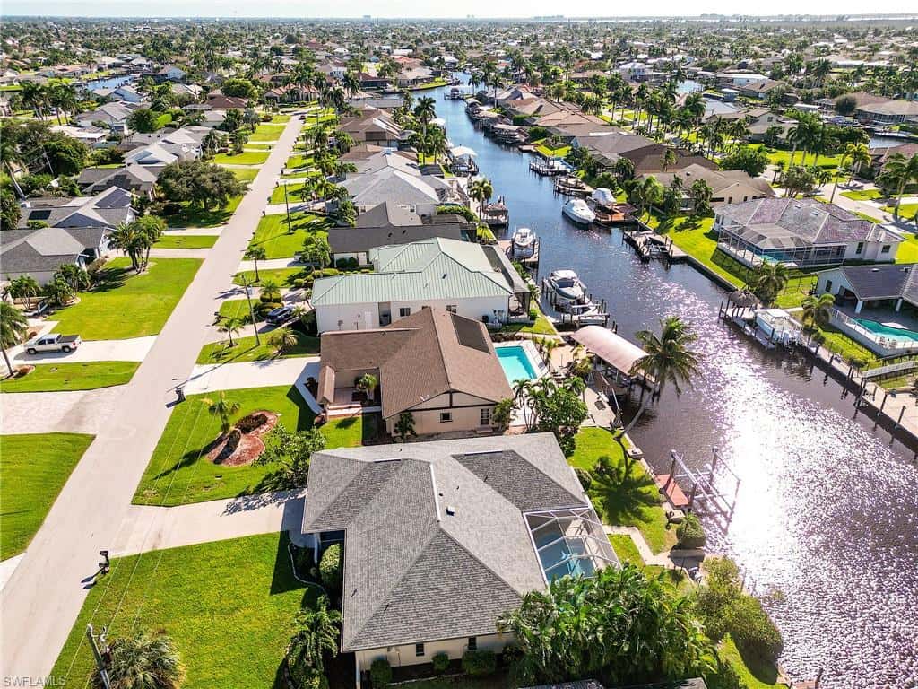 1506 52nd Ln, Cape Coral, photo 6