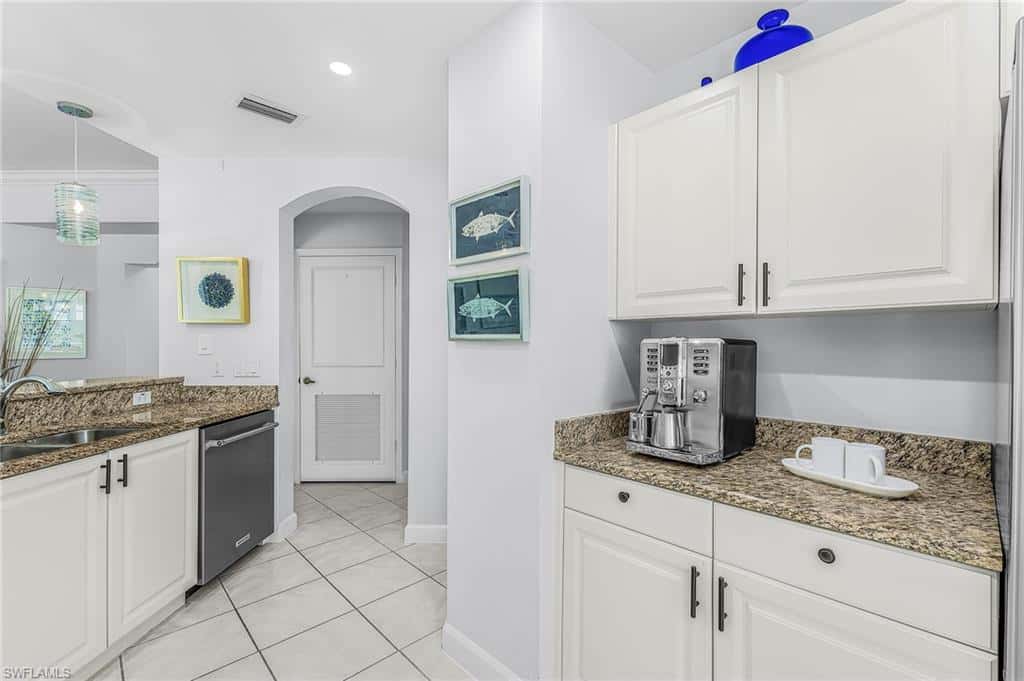 20270 Burnside Pl #1301, Estero, photo 9