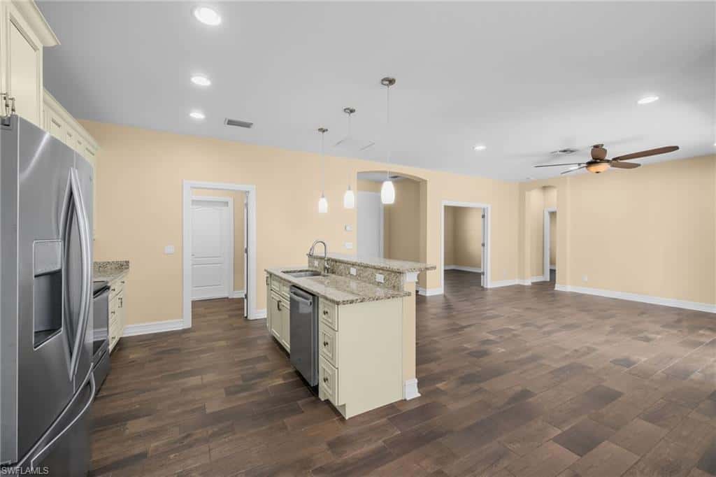 4609 Santiago Ln, Bonita Springs, photo 9