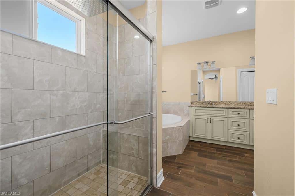 4609 Santiago Ln, Bonita Springs, photo 21