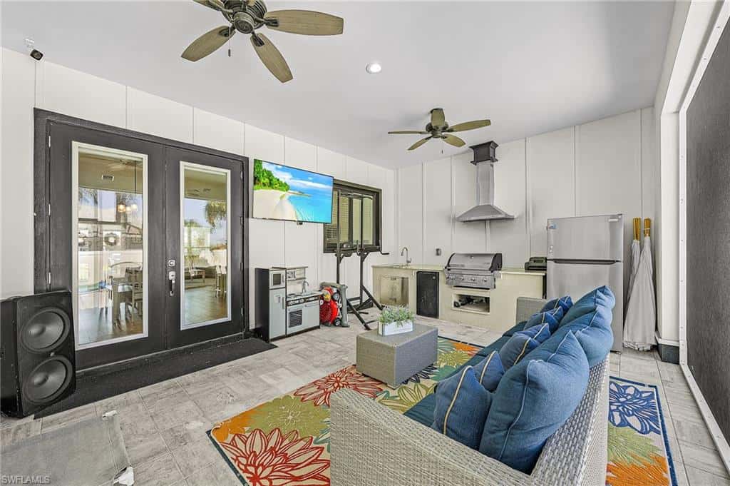 1305 10th Ter, Cape Coral, photo 23