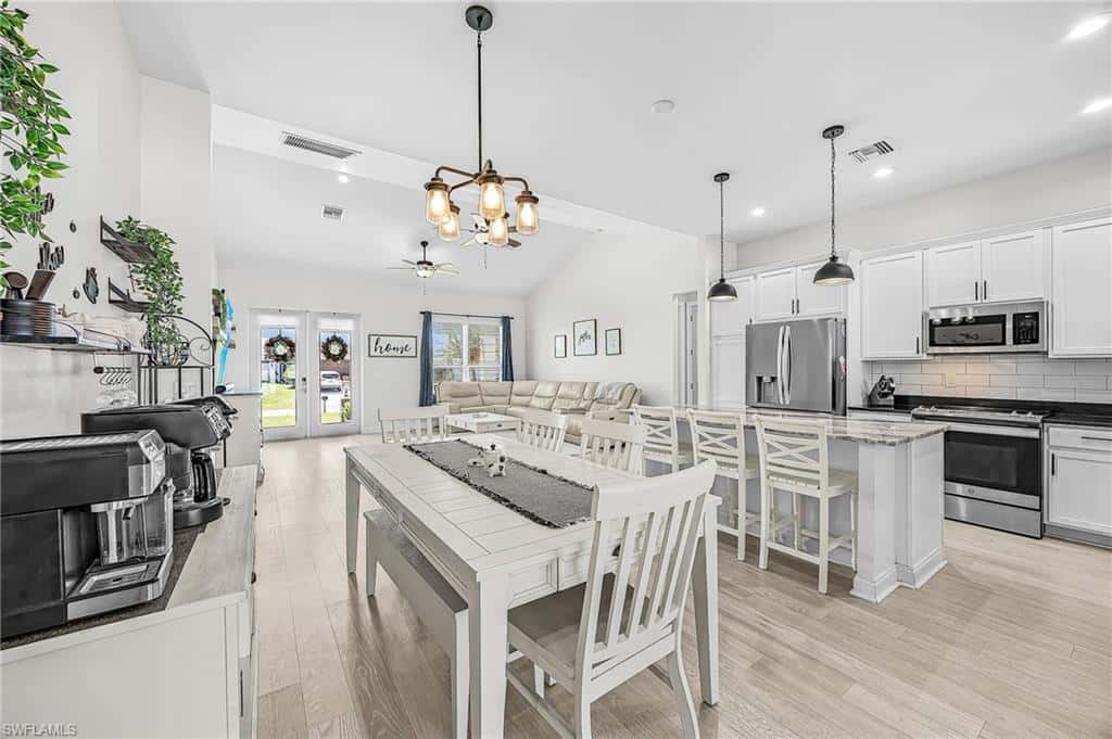 1305 10th Ter, Cape Coral, photo 5