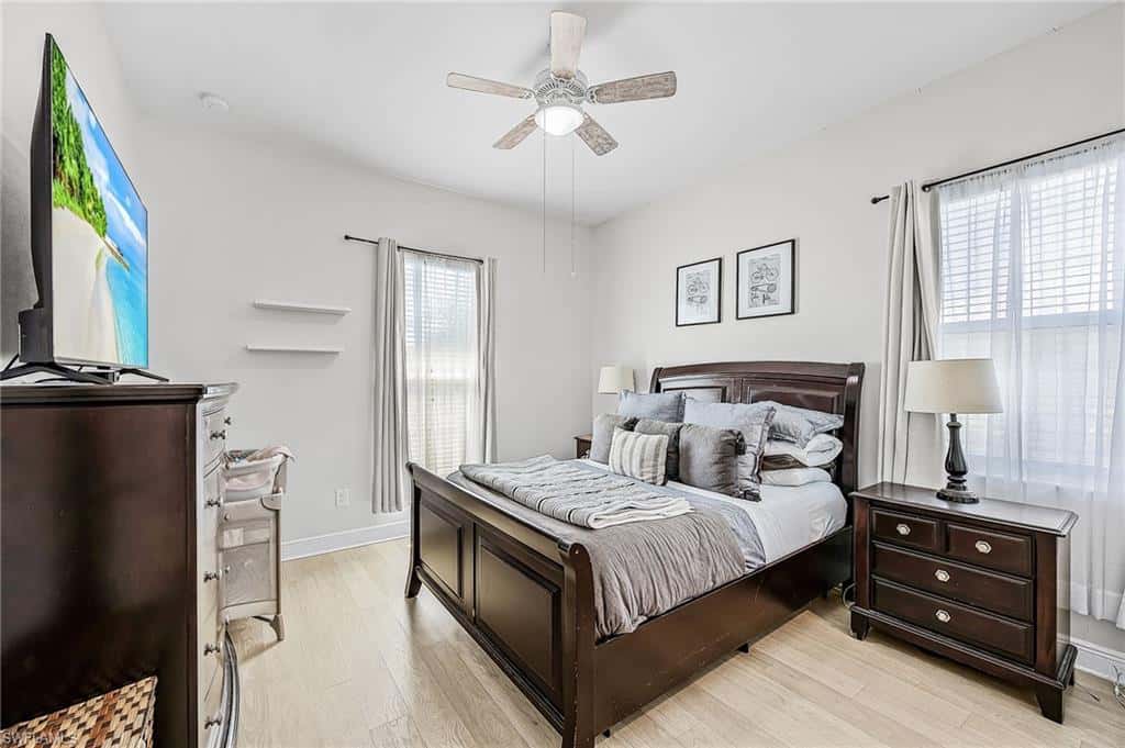 1305 10th Ter, Cape Coral, photo 18