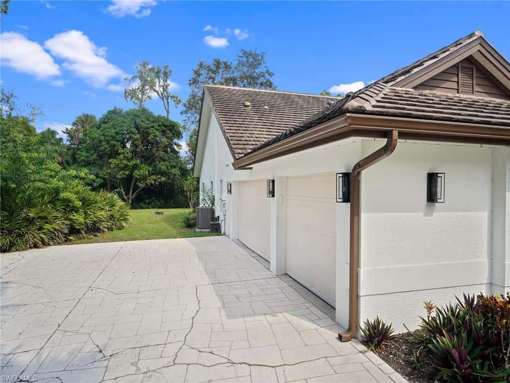 2140 Harlans Run, Naples, photo 36