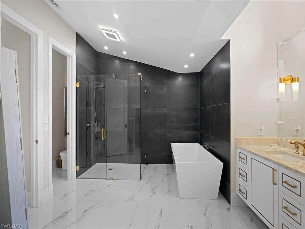 2140 Harlans Run, Naples, photo 20