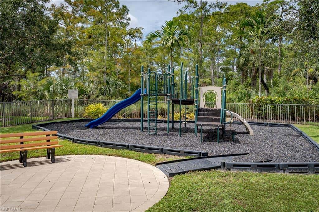 4664 Abaca Cir, Naples, photo 50