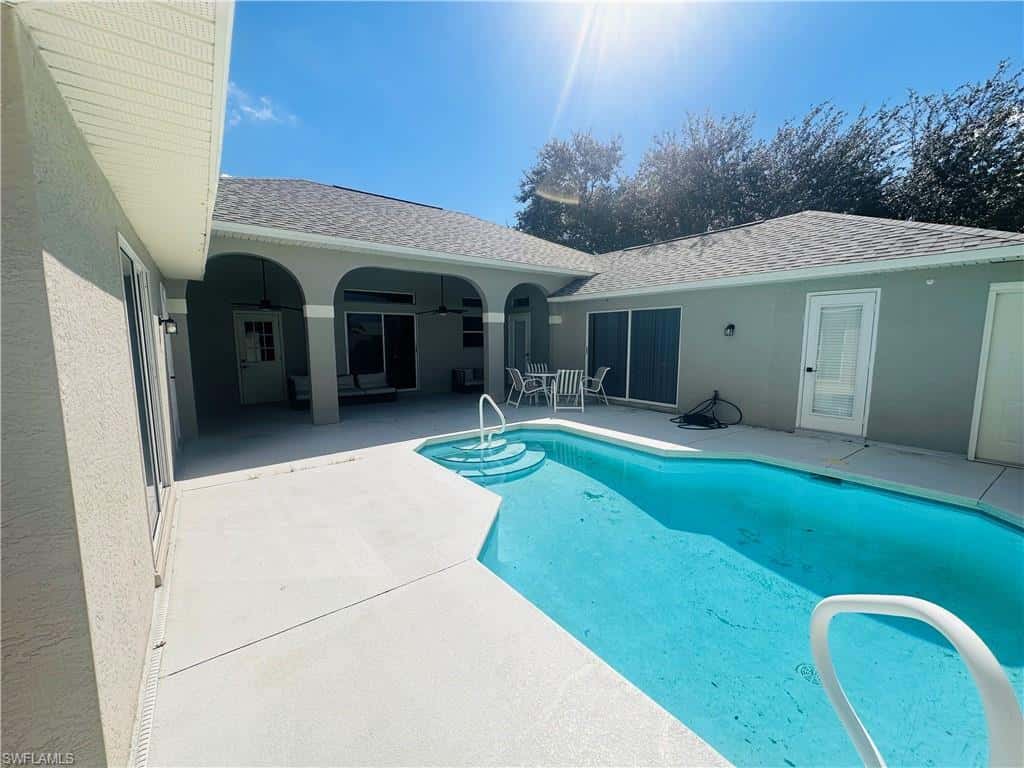102 39th Ter, Cape Coral, photo 4