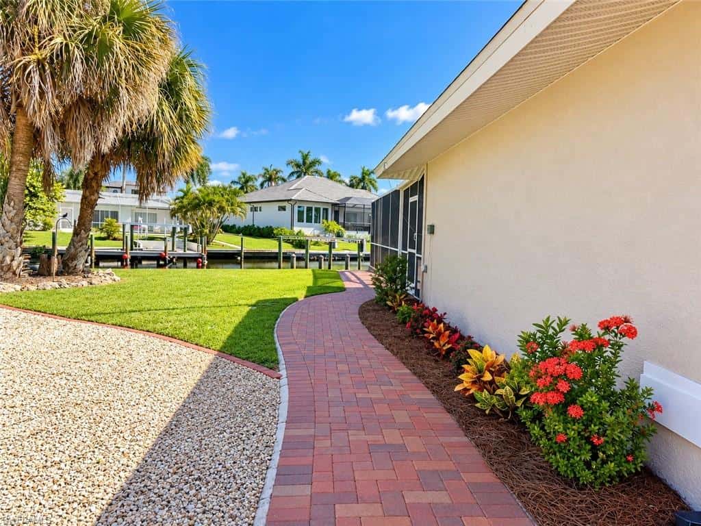 5301 Bayview Ct, Cape Coral, photo 29