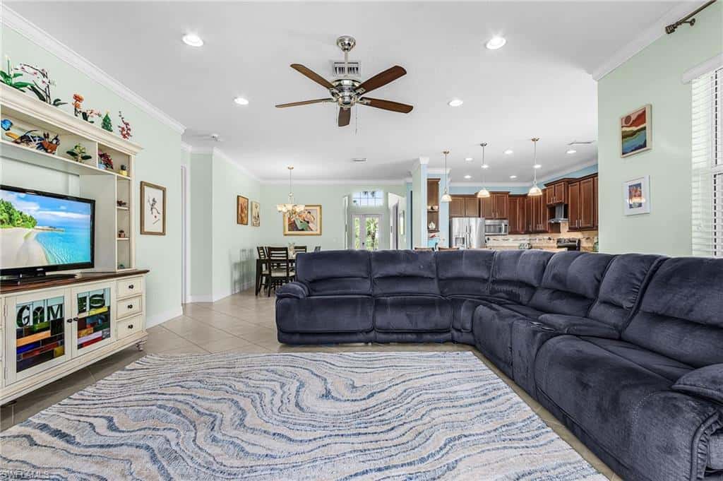 11221 Sparkleberry Dr, Fort Myers, photo 5