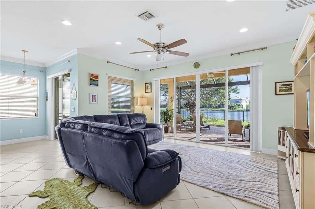 11221 Sparkleberry Dr, Fort Myers, photo 6
