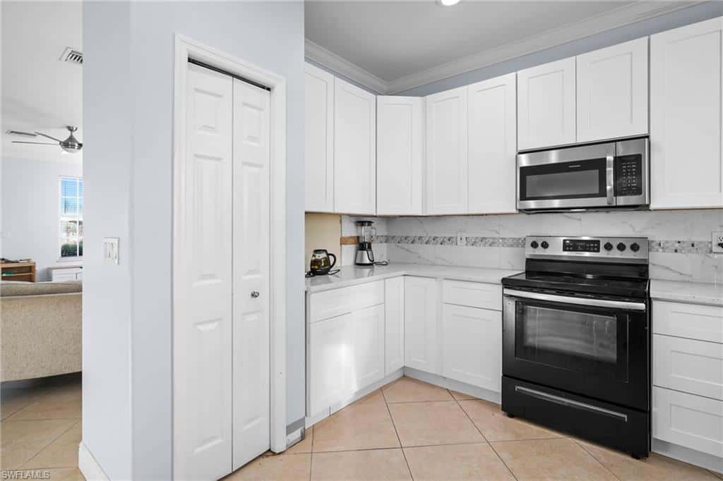 13020 Lake Meadow Dr, Fort Myers, photo 6