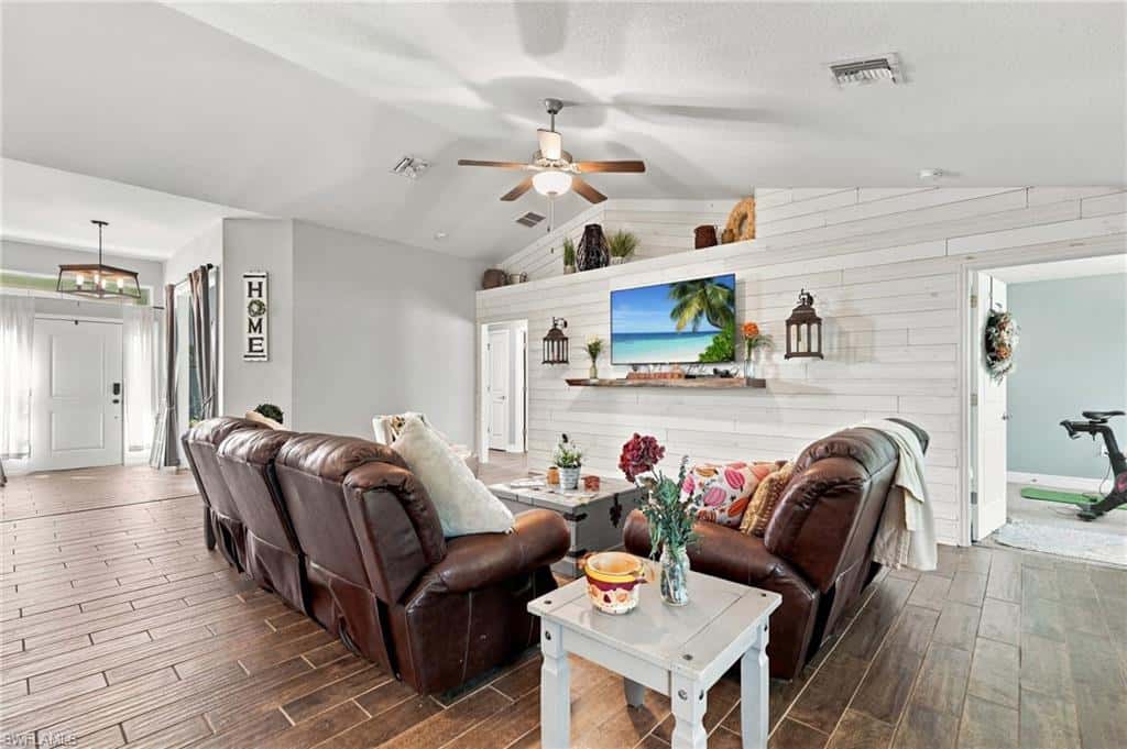4025 10th Pl, Cape Coral, photo 6