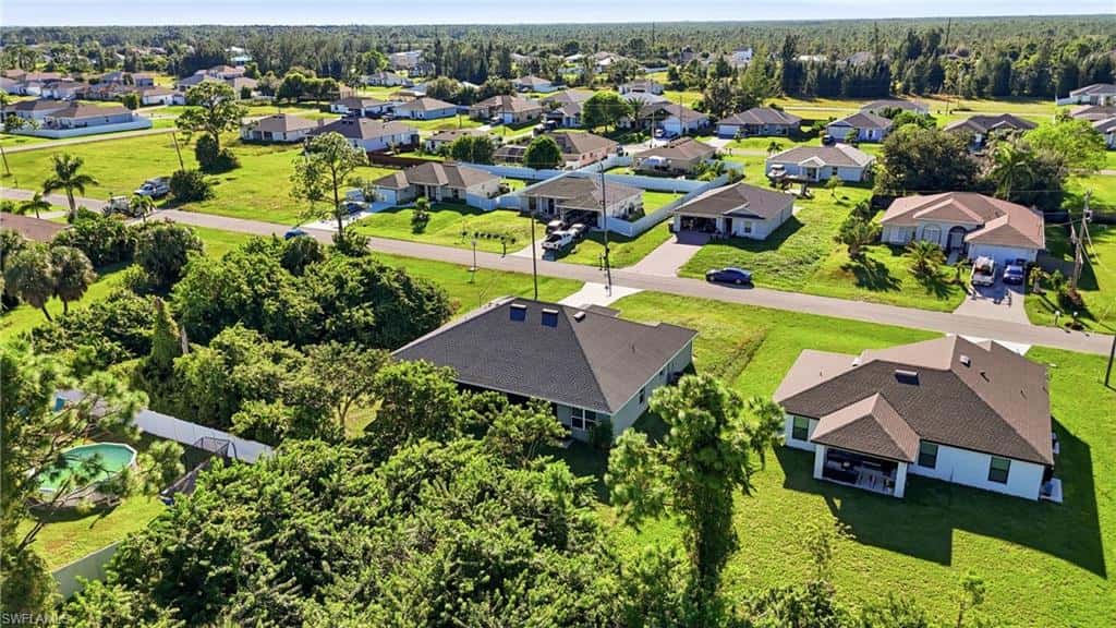 4025 10th Pl, Cape Coral, photo 42