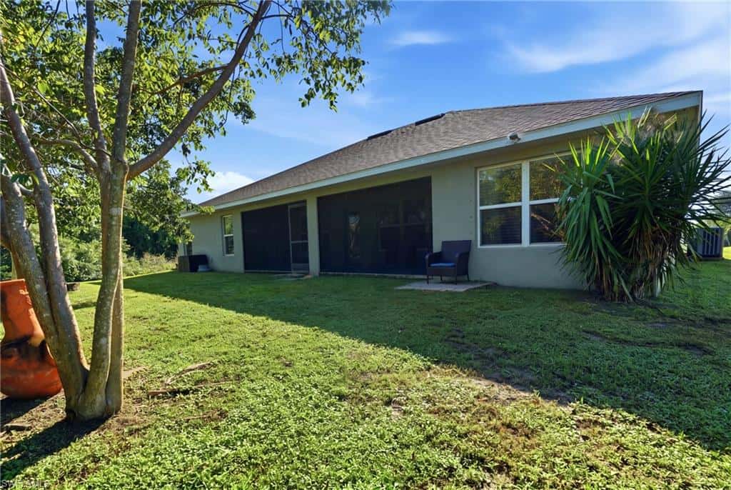 4025 10th Pl, Cape Coral, photo 38