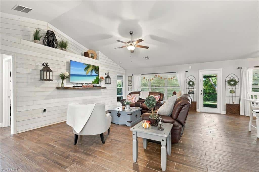 4025 10th Pl, Cape Coral, photo 4
