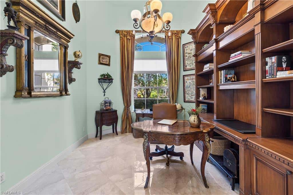 451 Terracina Way, Naples, photo 32