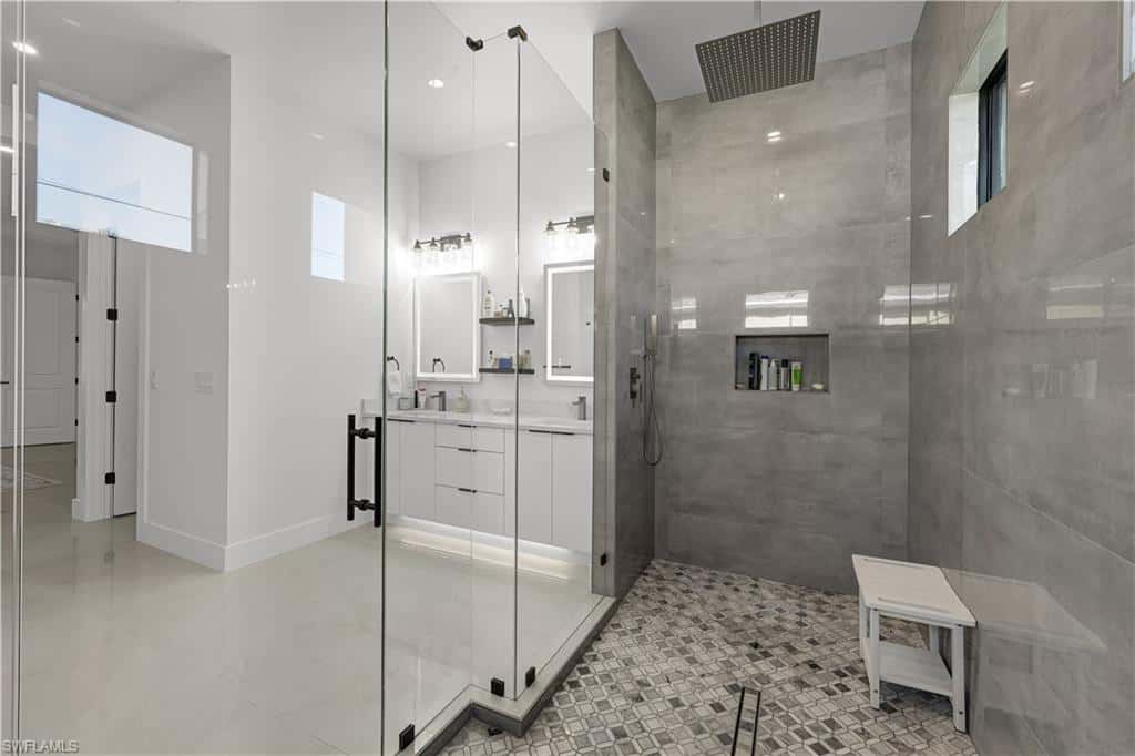 2806 44th Ter, Cape Coral, photo 33