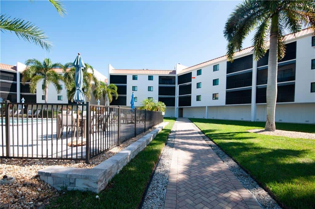 226 3rd St #311, Bonita Springs, photo 34