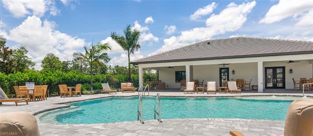 21250 Estiva Villa Cir, Estero, photo 22