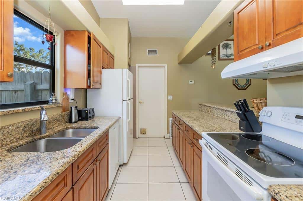 1761 45th St, Naples, photo 7