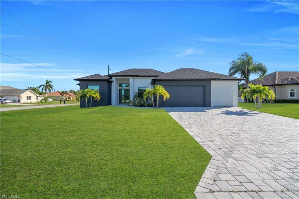 2000 31st Ter, Cape Coral, photo 37