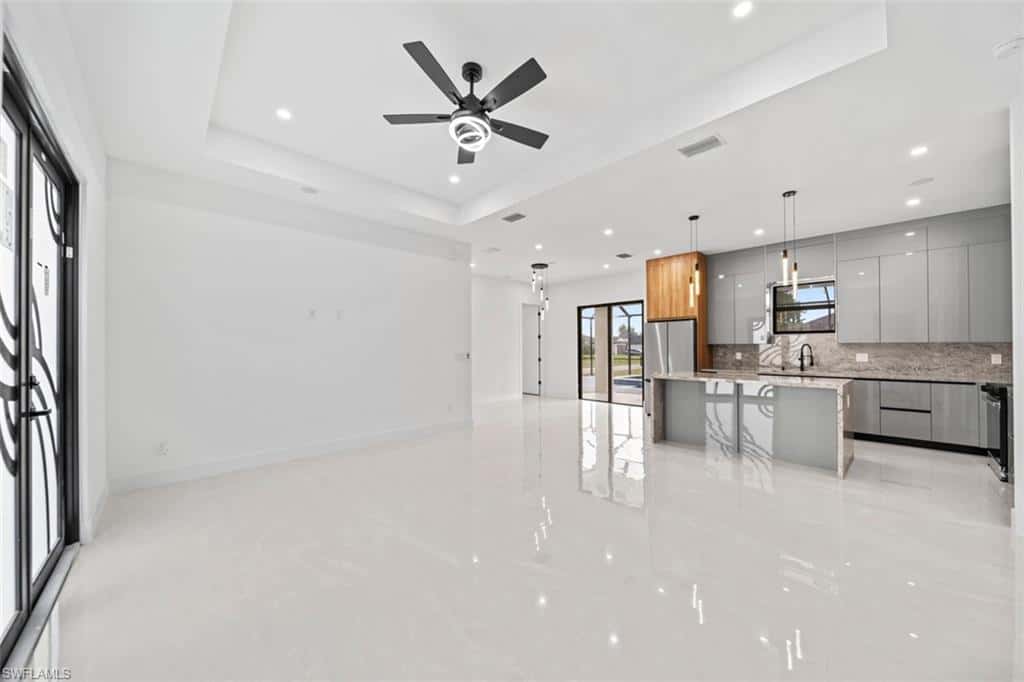300 18th St, Cape Coral, photo 13