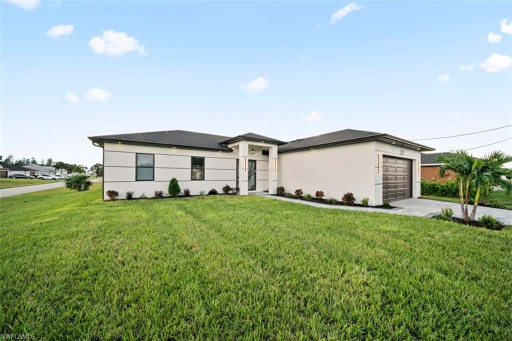 300 18th St, Cape Coral, photo 10