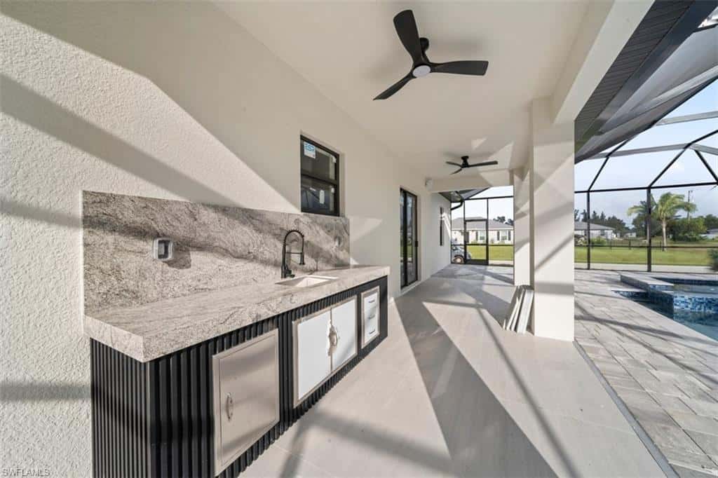 300 18th St, Cape Coral, photo 39