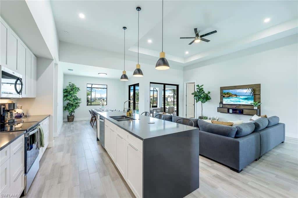 1510 4th St, Cape Coral, photo 9