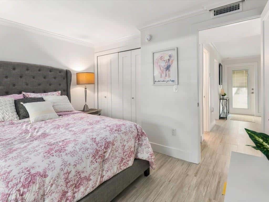 604 12th Ave #604, Naples, photo 14