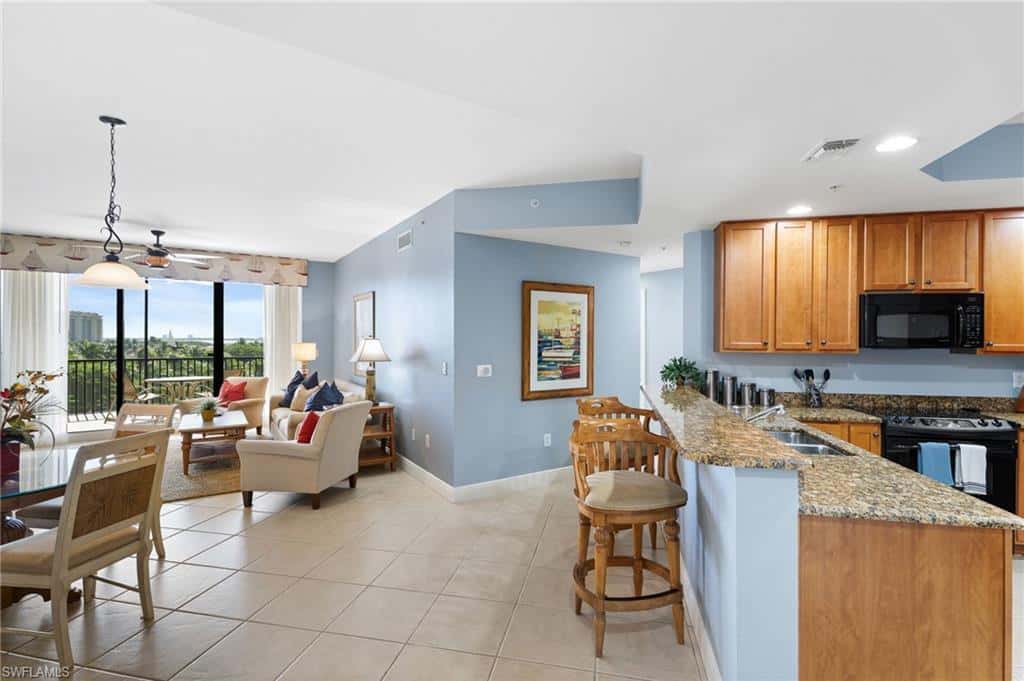 5793 Cape Harbour Dr #620, Cape Coral, photo 8