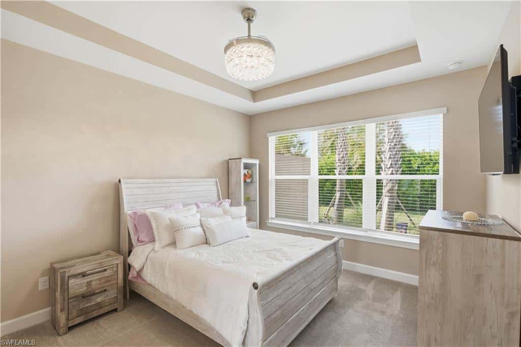 15521 Vittorio St, Naples, photo 6