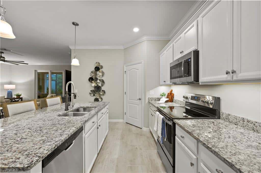 10592 Pistoia Dr, Fort Myers, photo 17