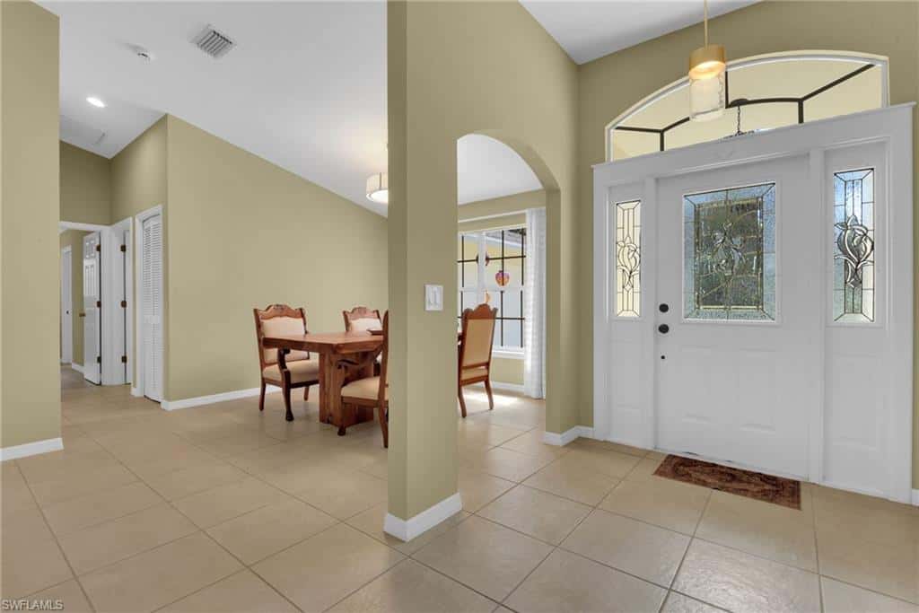 2021 Golden Gate Blvd, Naples, photo 6