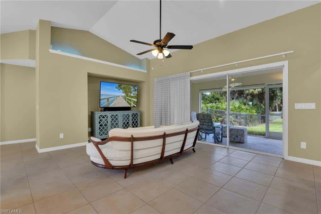 2021 Golden Gate Blvd, Naples, photo 16
