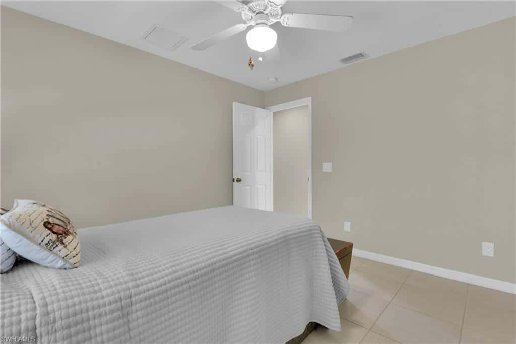 2021 Golden Gate Blvd, Naples, photo 26