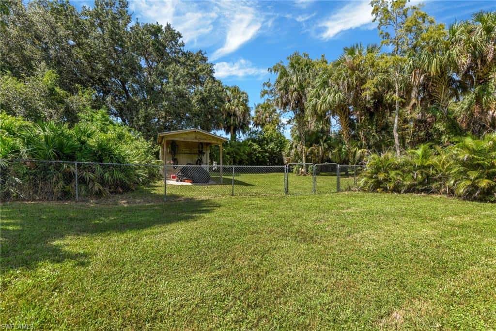 2021 Golden Gate Blvd, Naples, photo 36