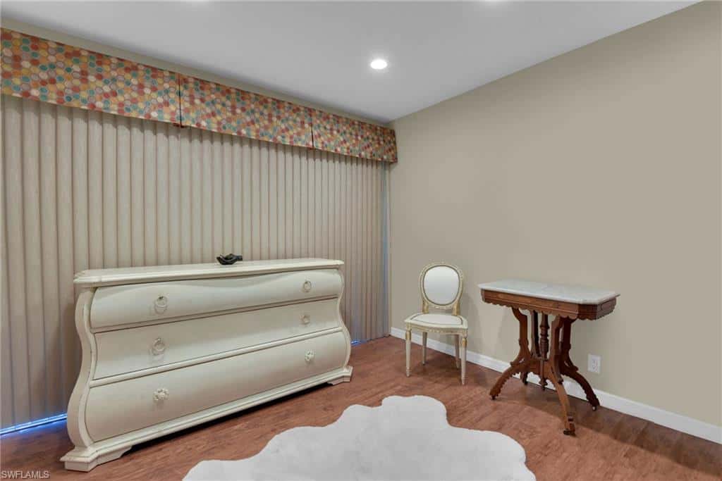 2021 Golden Gate Blvd, Naples, photo 19