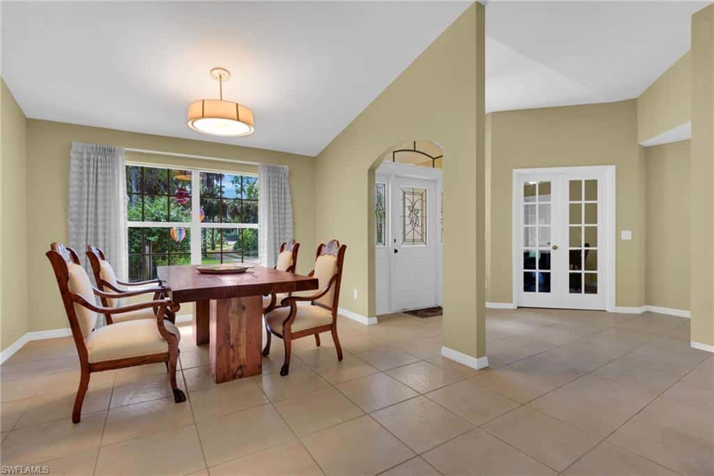 2021 Golden Gate Blvd, Naples, photo 8