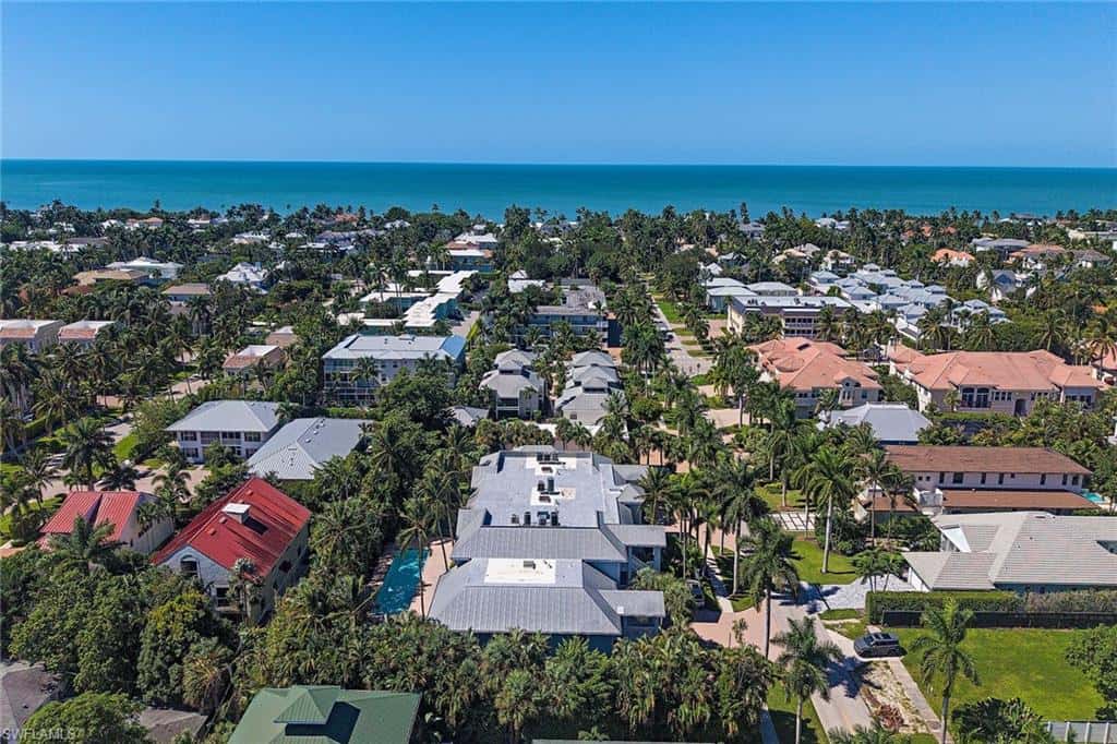 360 7th Ave #4, Naples, photo 13