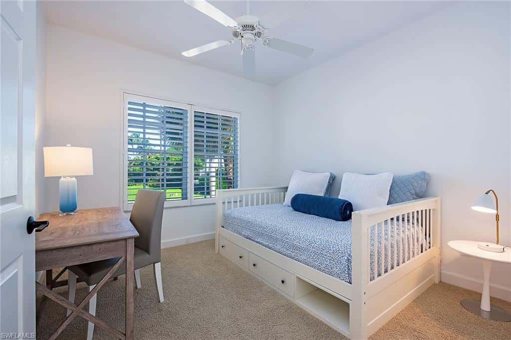360 7th Ave #4, Naples, photo 10