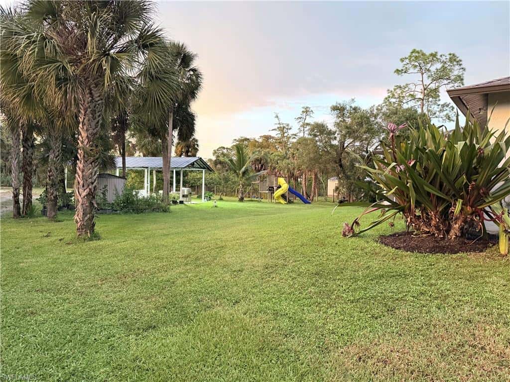 1741 8th St, Naples, photo 32
