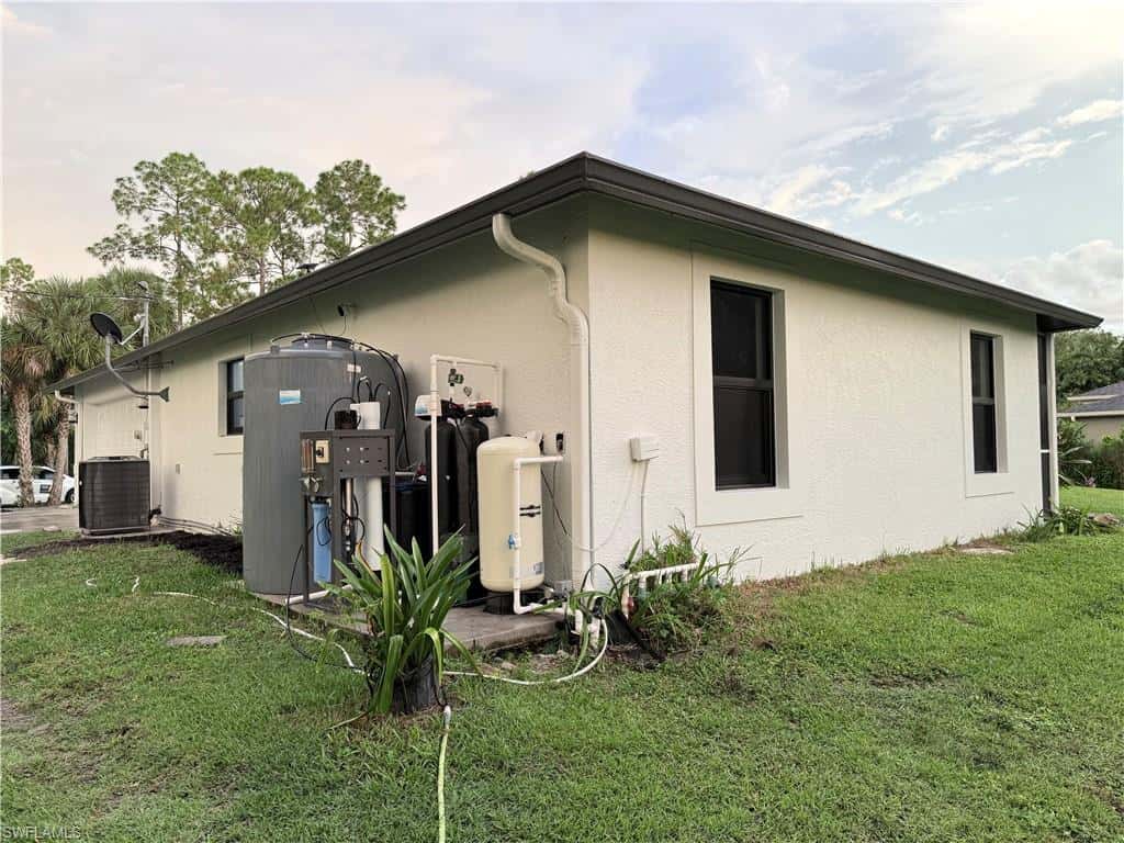 1741 8th St, Naples, photo 45