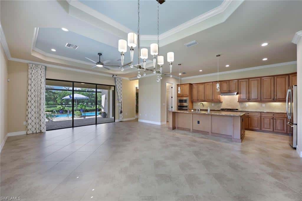 3130 Aviamar Cir, Naples, photo 6