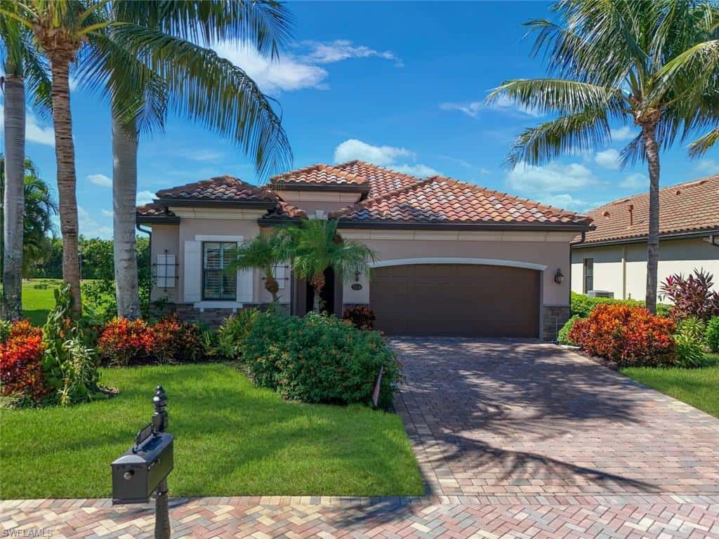 3130 Aviamar Cir, Naples, photo 31