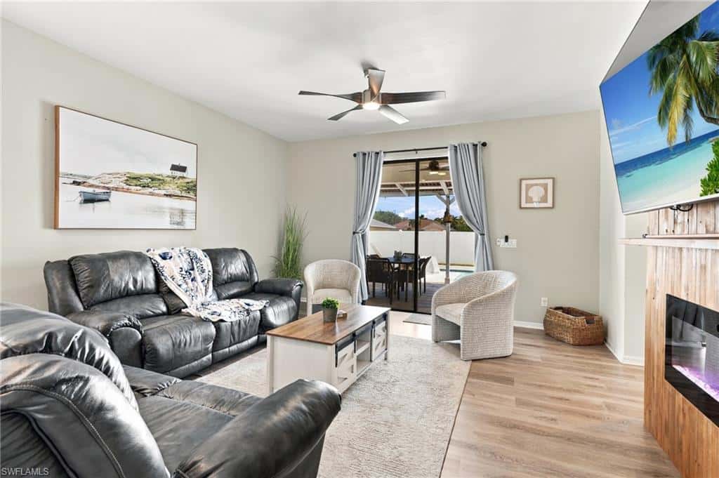 3929 Agualinda Blvd, Cape Coral, photo 9