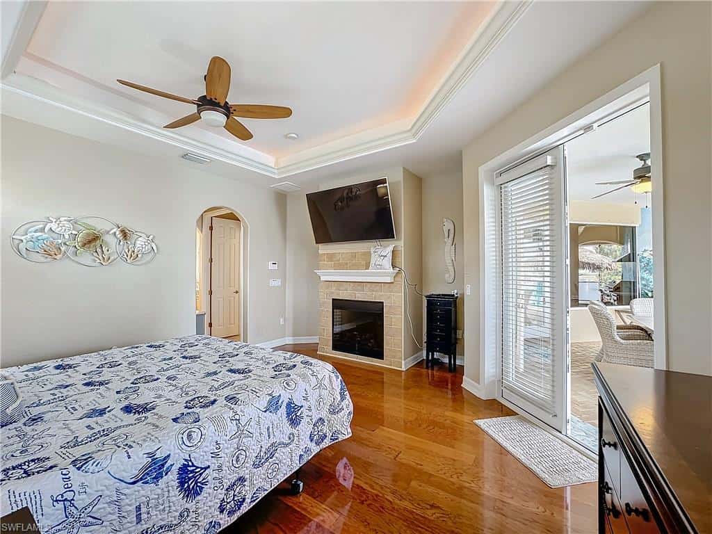 2115 Old Burnt Store Rd, Cape Coral, photo 9