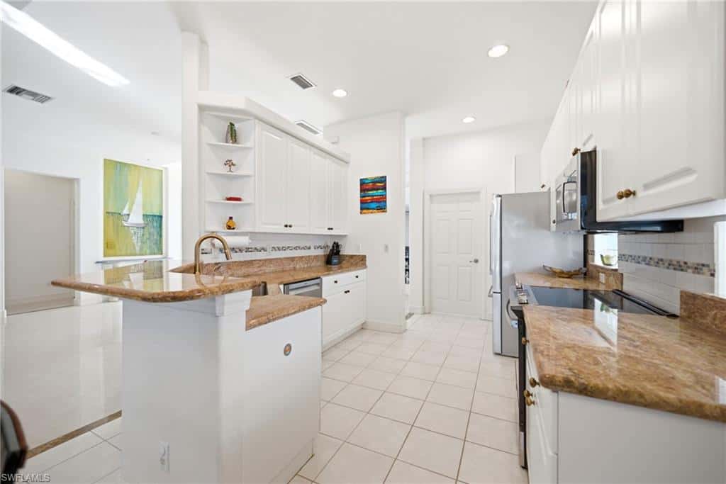 935 Fountain Run, Naples, photo 9
